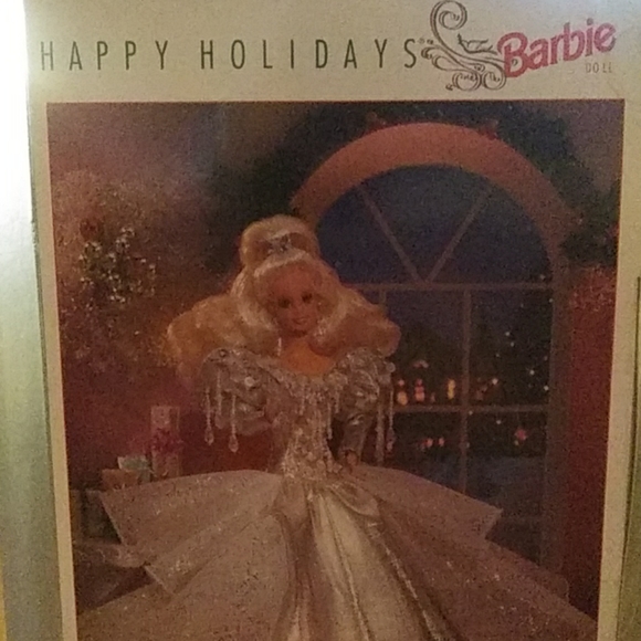 1992 Holiday Barbie - Picture 3 of 5